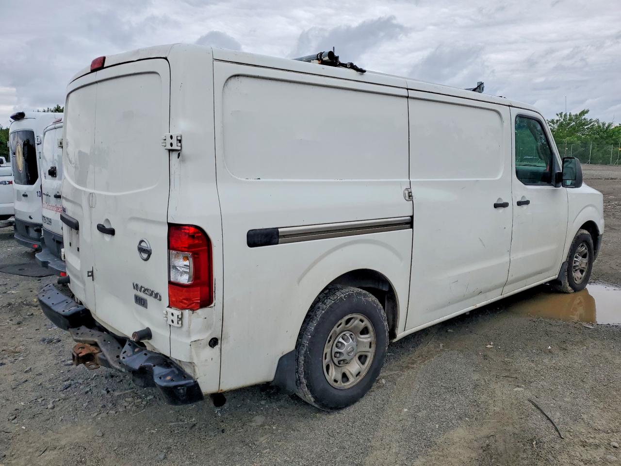 Nissan Nv 2500 Hd S