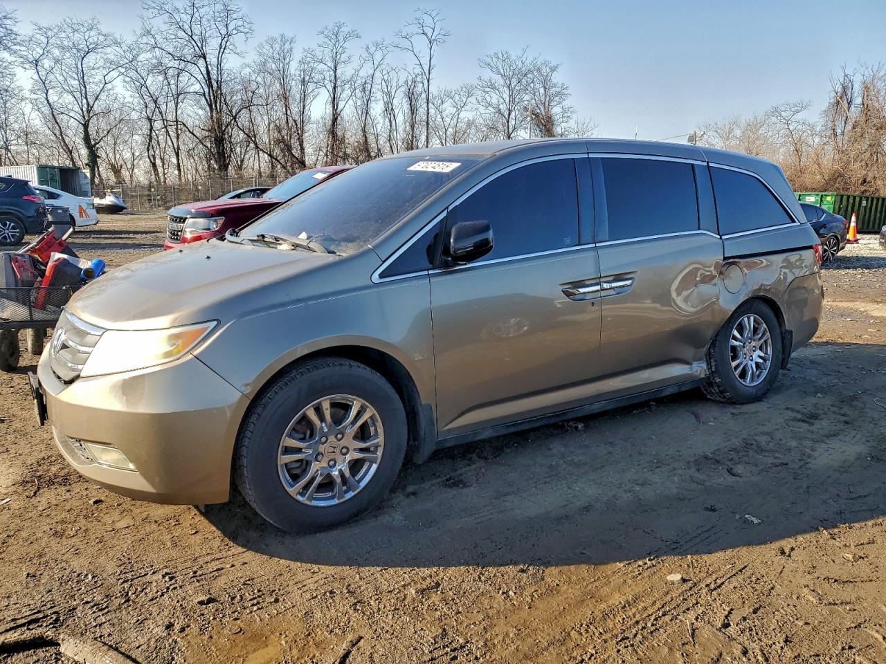 Salvage Honda Odyssey Image