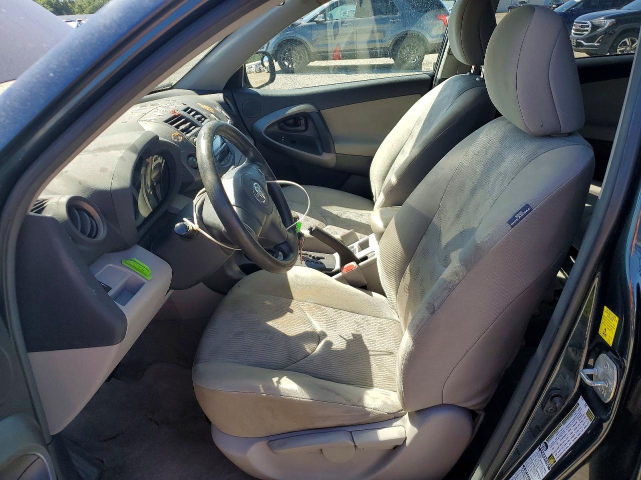 Toyota RAV4 Base