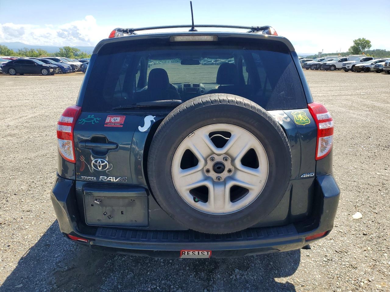 Toyota RAV4 Base