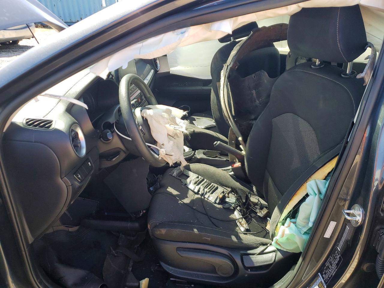 Kia Forte Lxs