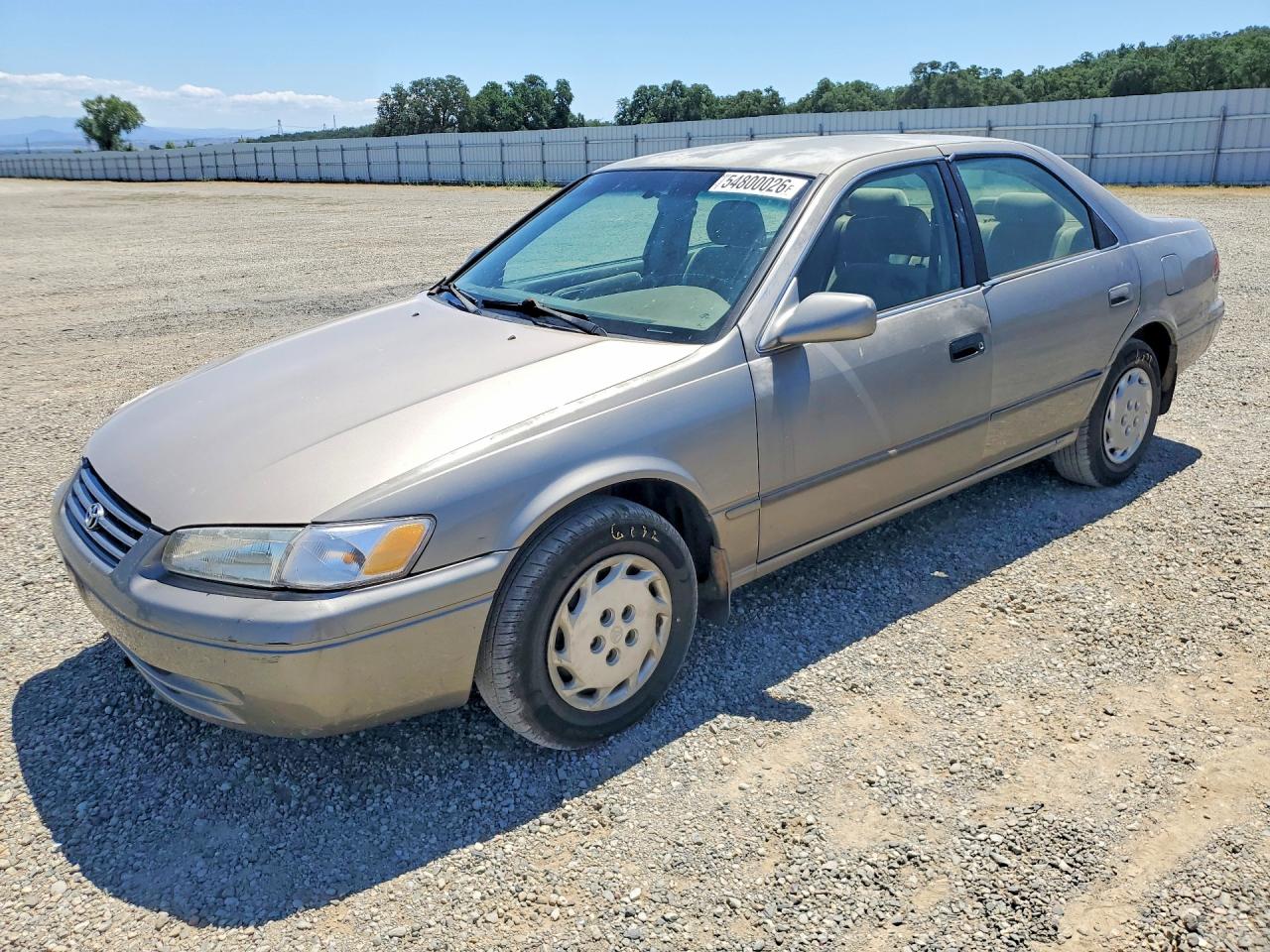 Salvage Toyota Camry Image