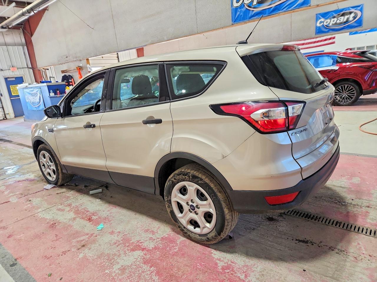 Ford Escape S