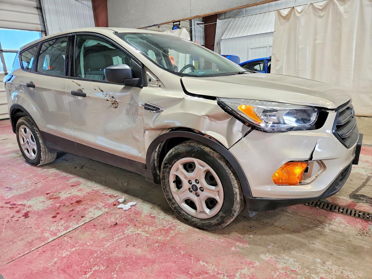 Ford Escape S