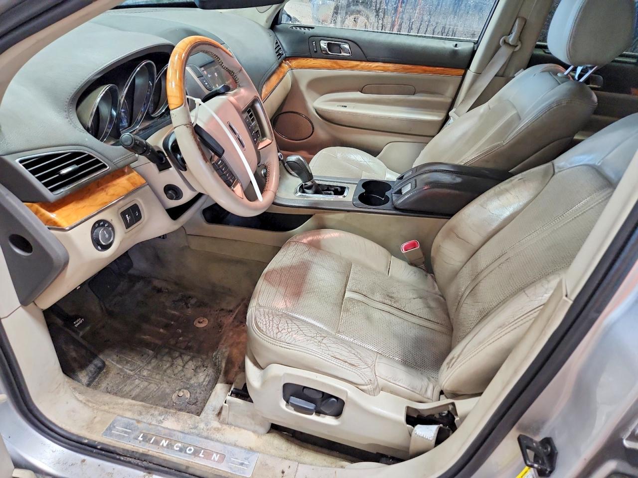 Lincoln MKT