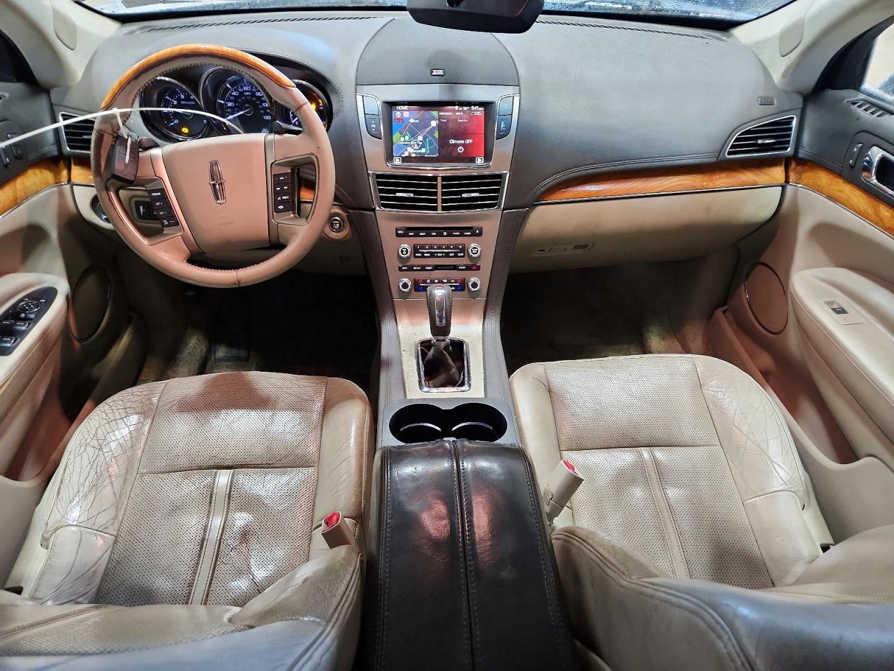 Lincoln MKT