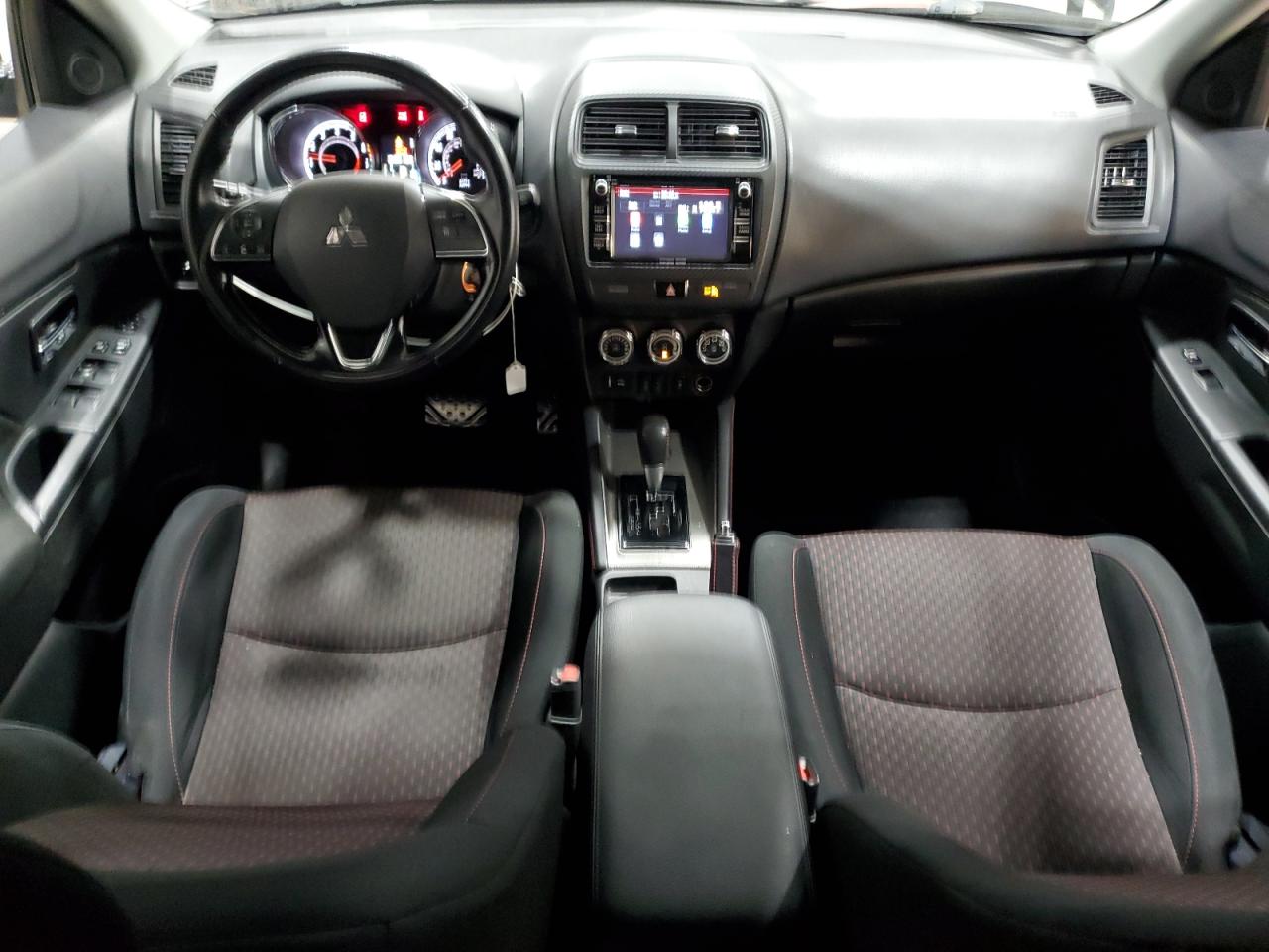 Mitsubishi Outlander Es