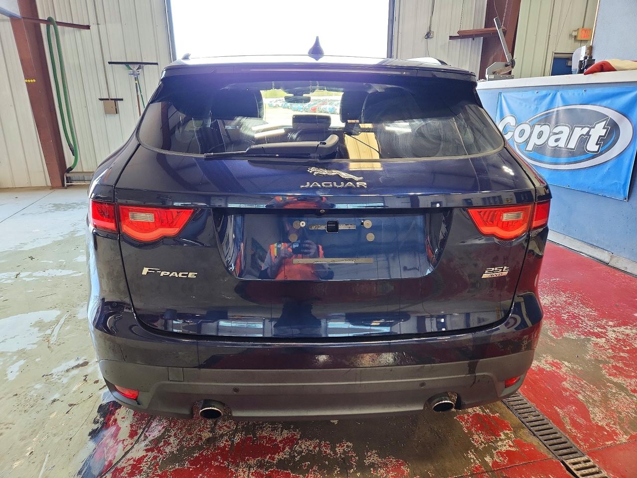 Jaguar F-PACE Premium