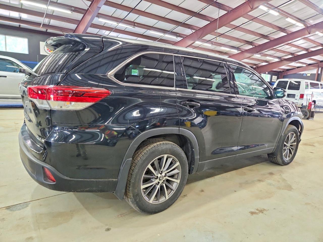Toyota Highlander Xle