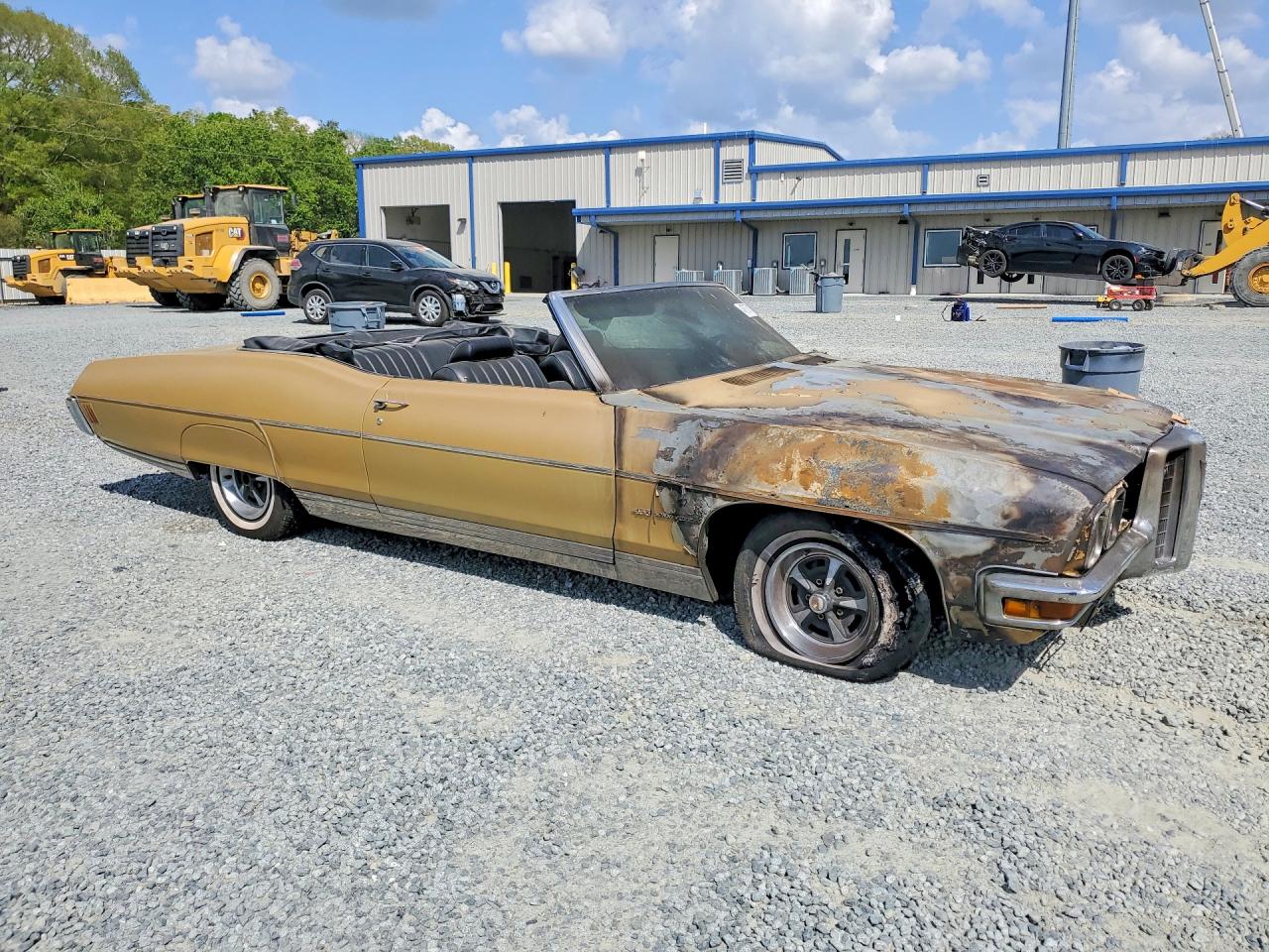 Pontiac Bonneville Se