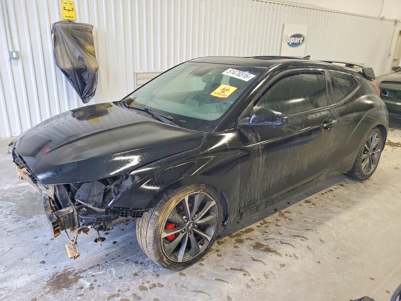 Salvage Hyundai Veloster 2 Image