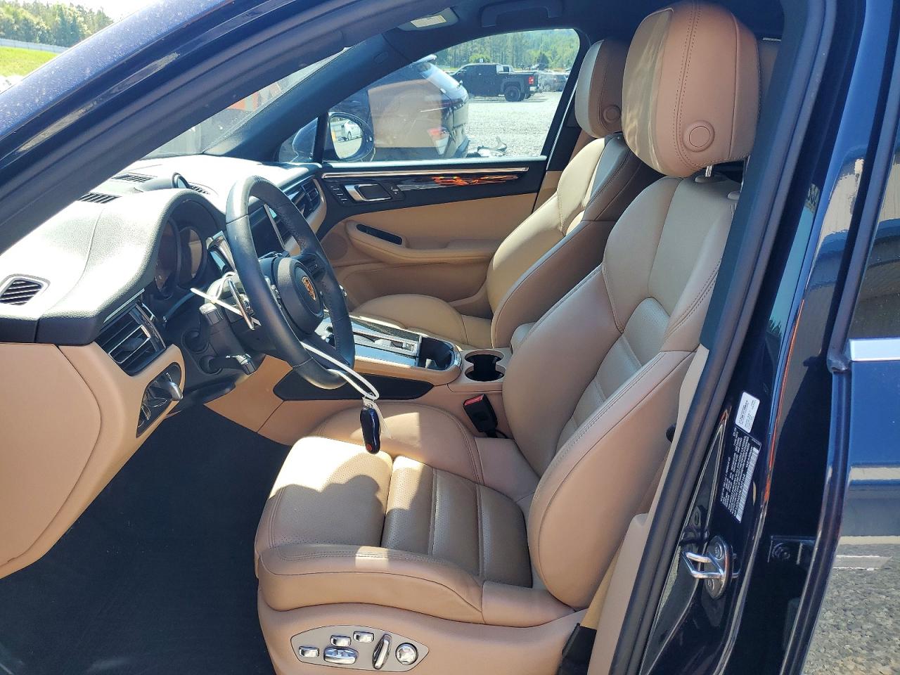 Porsche Macan S