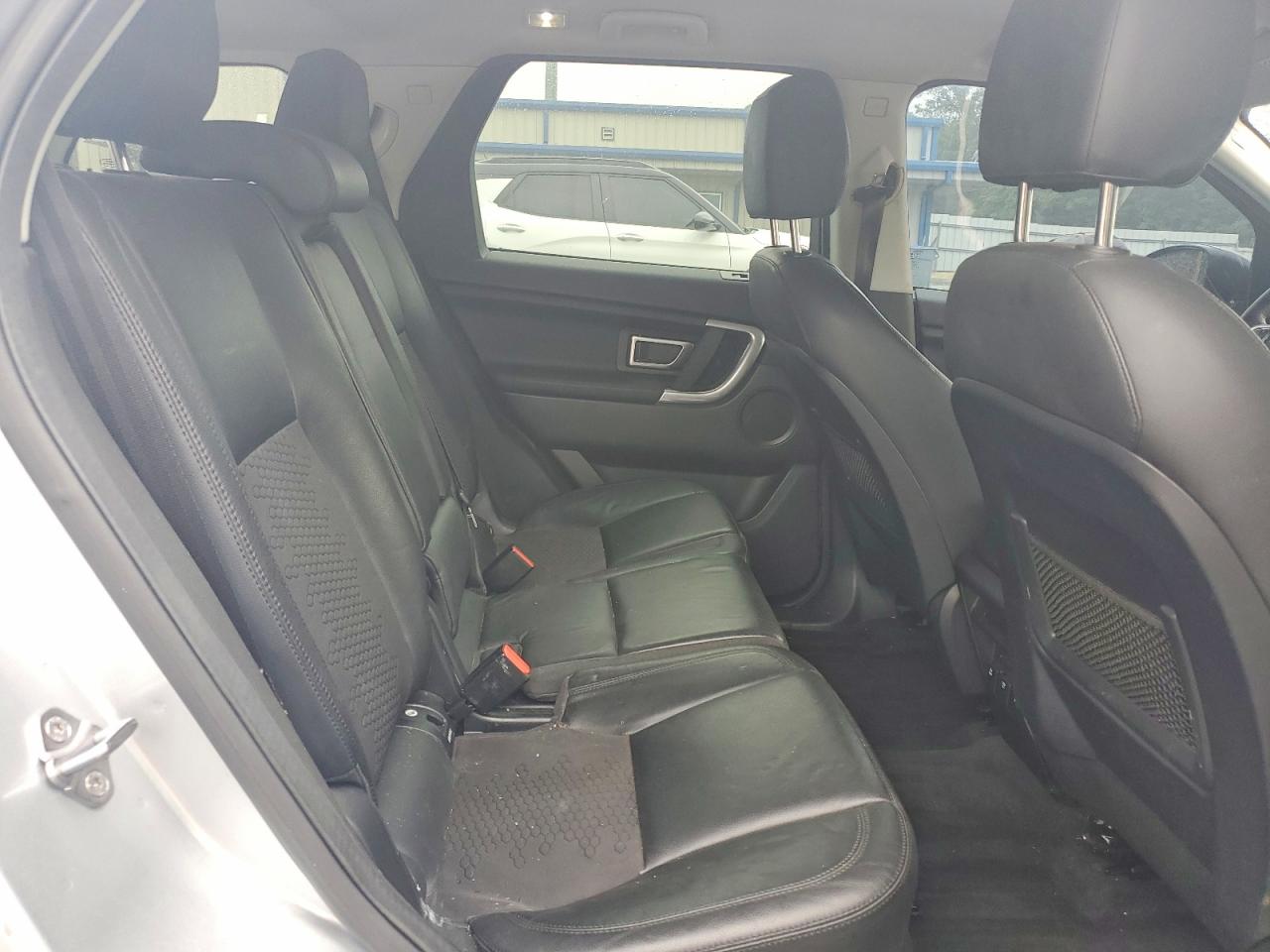Land Rover Discovery Se
