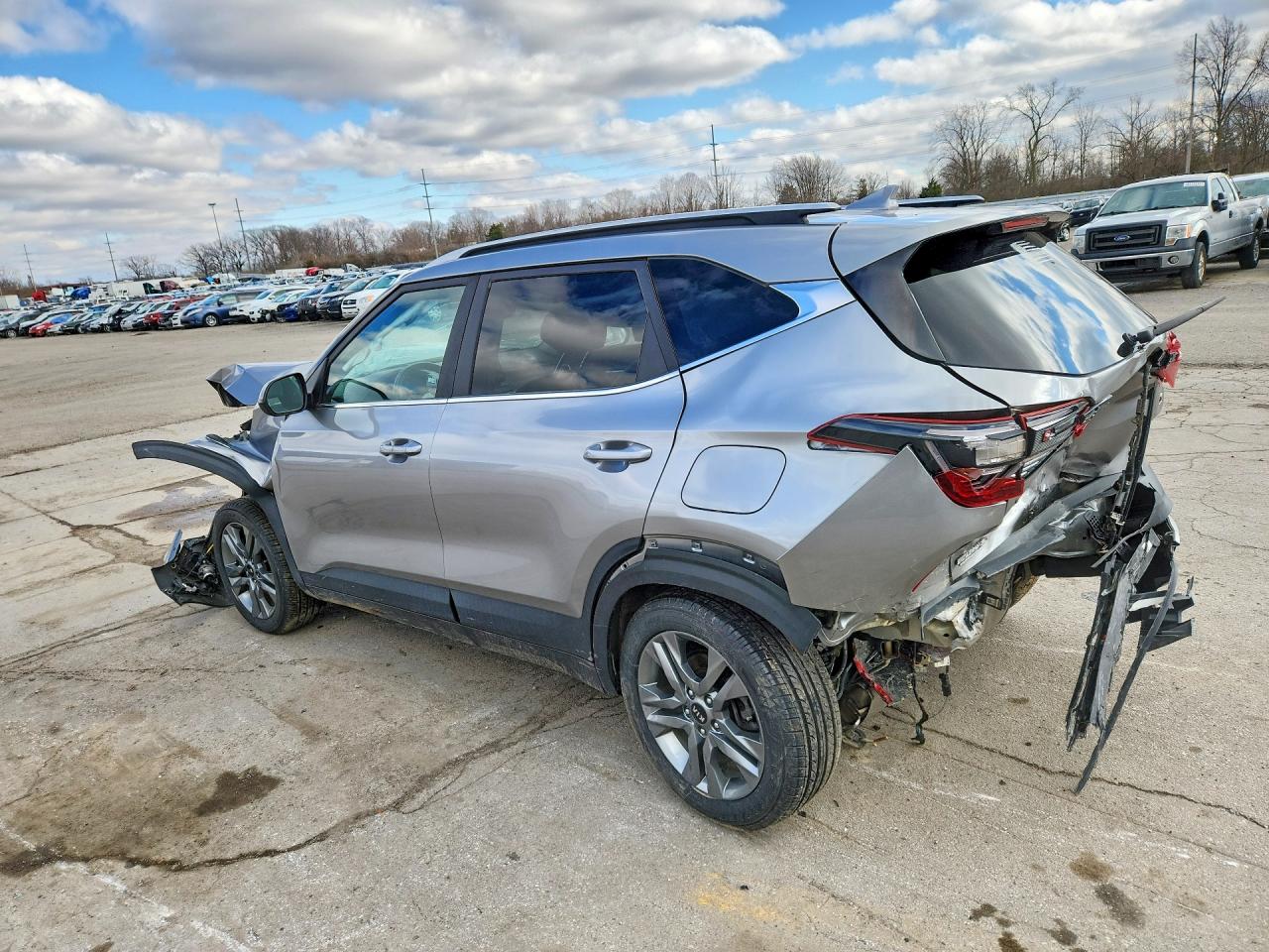 Kia Seltos S