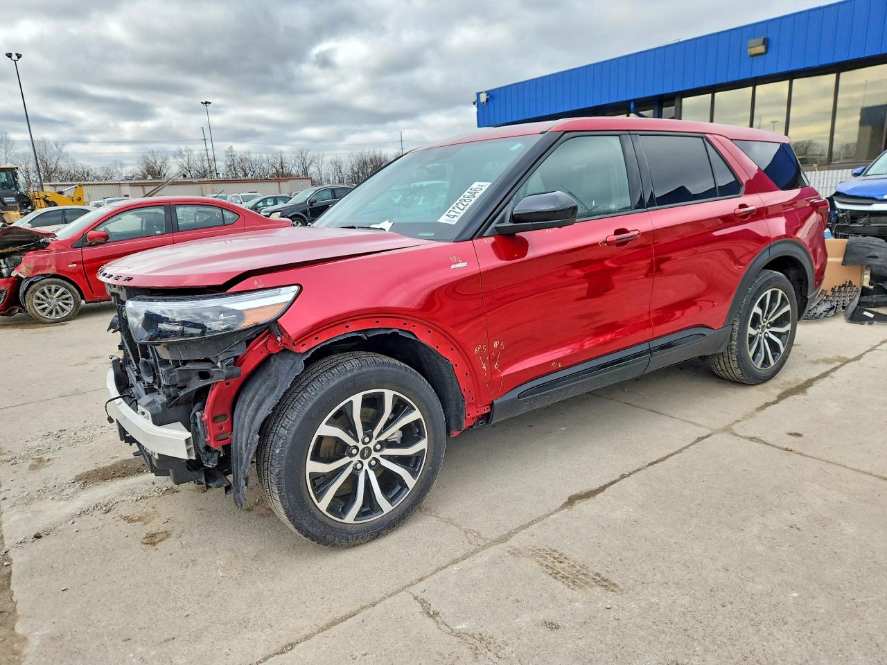Salvage Ford Explorer Image