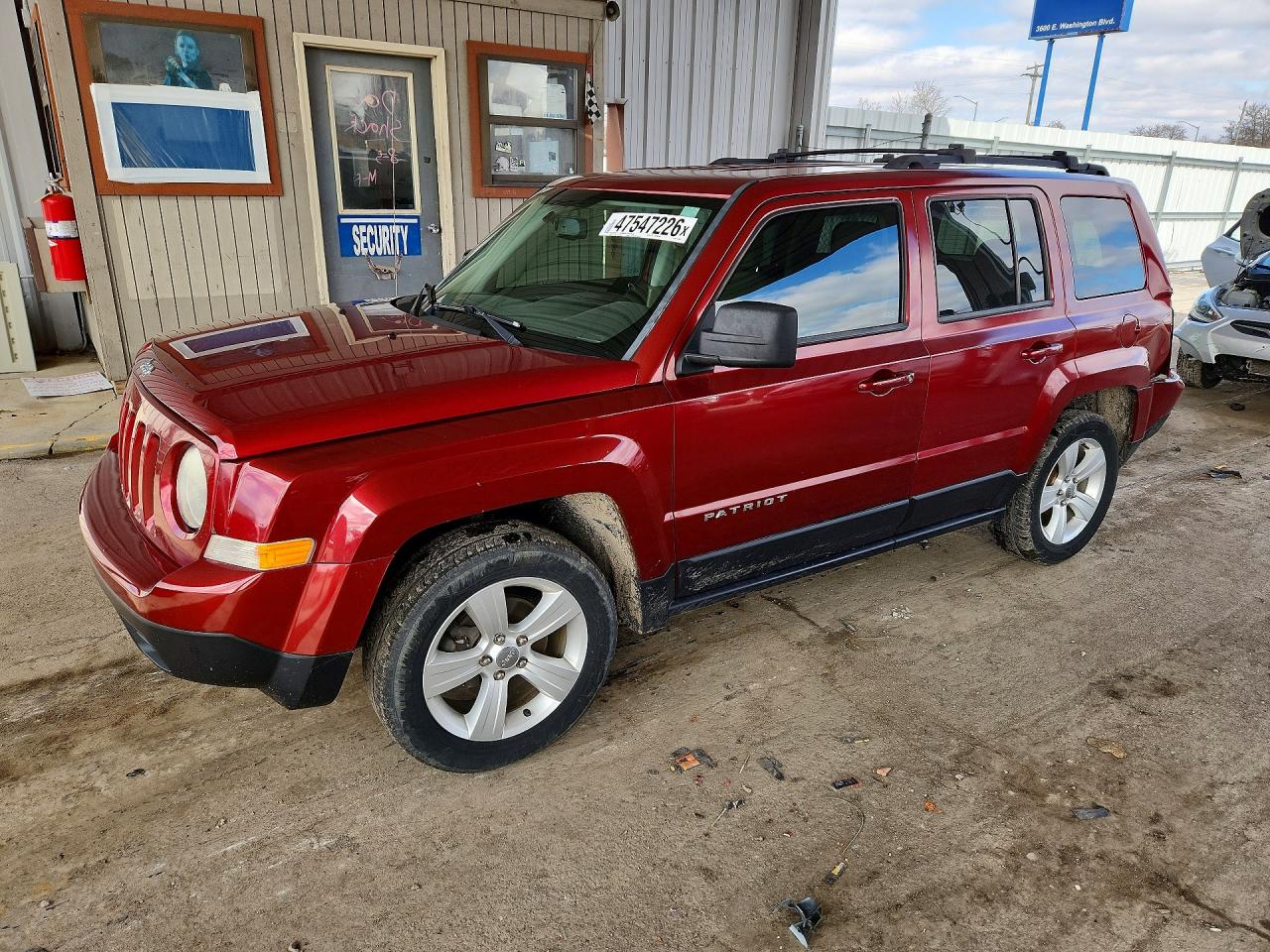 Salvage Jeep Patriot Image
