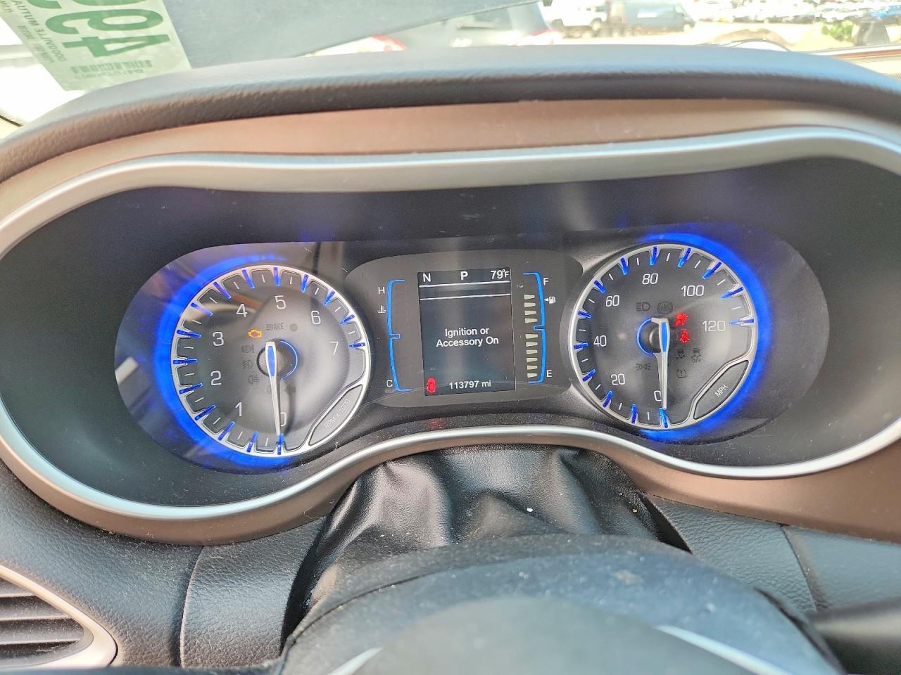Chrysler Pacifica Touring L