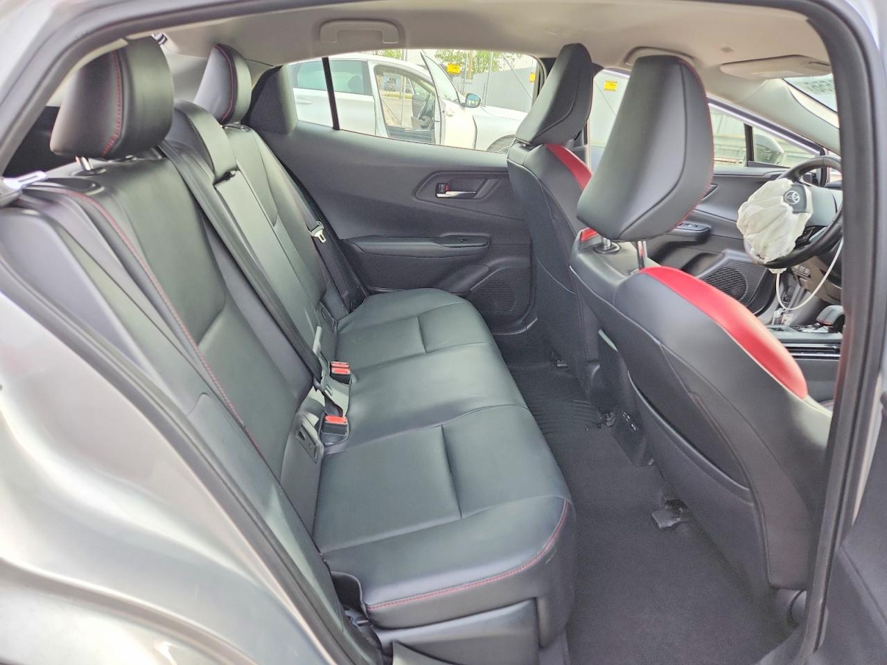 Toyota Prius Xse