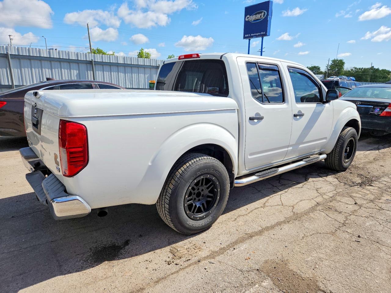 Nissan Frontier S
