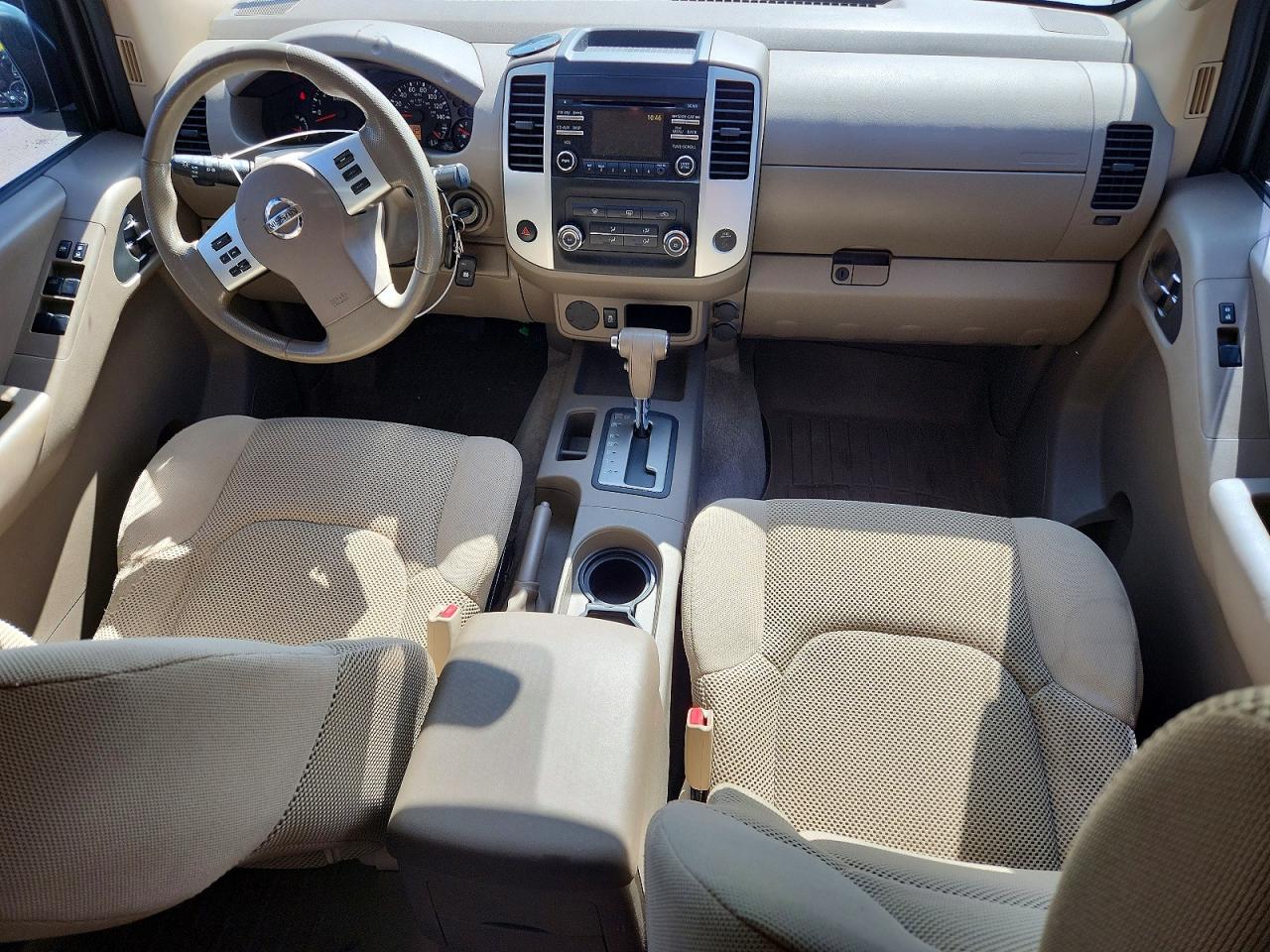 Nissan Frontier S