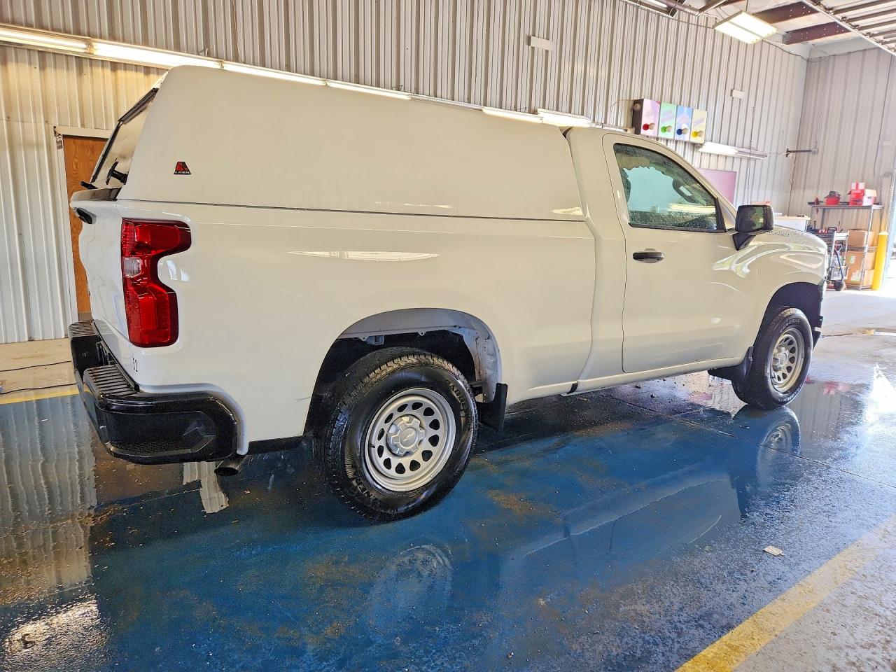 Chevrolet Silverado C1500