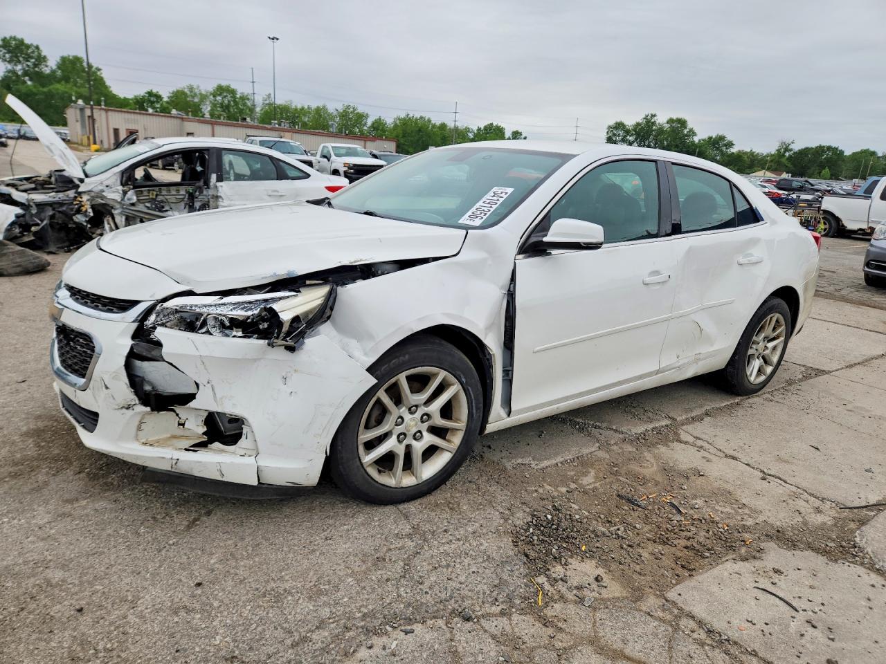 Salvage Chevrolet Malibu Image