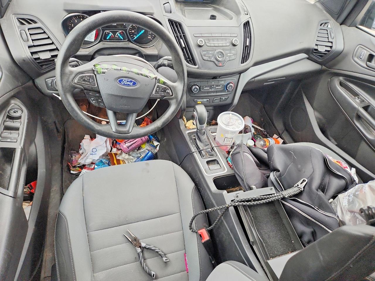 Ford Escape S