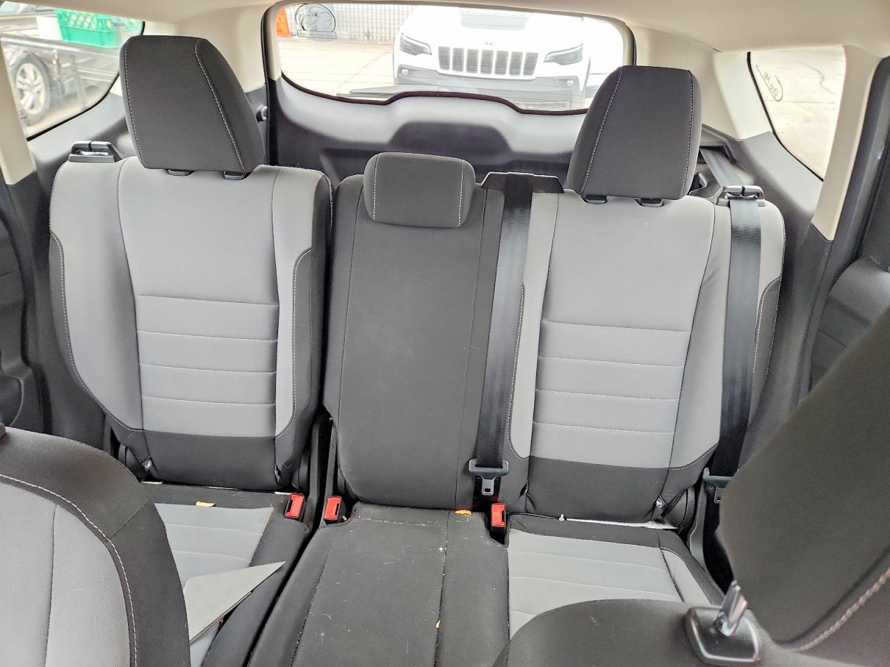 Ford Escape S