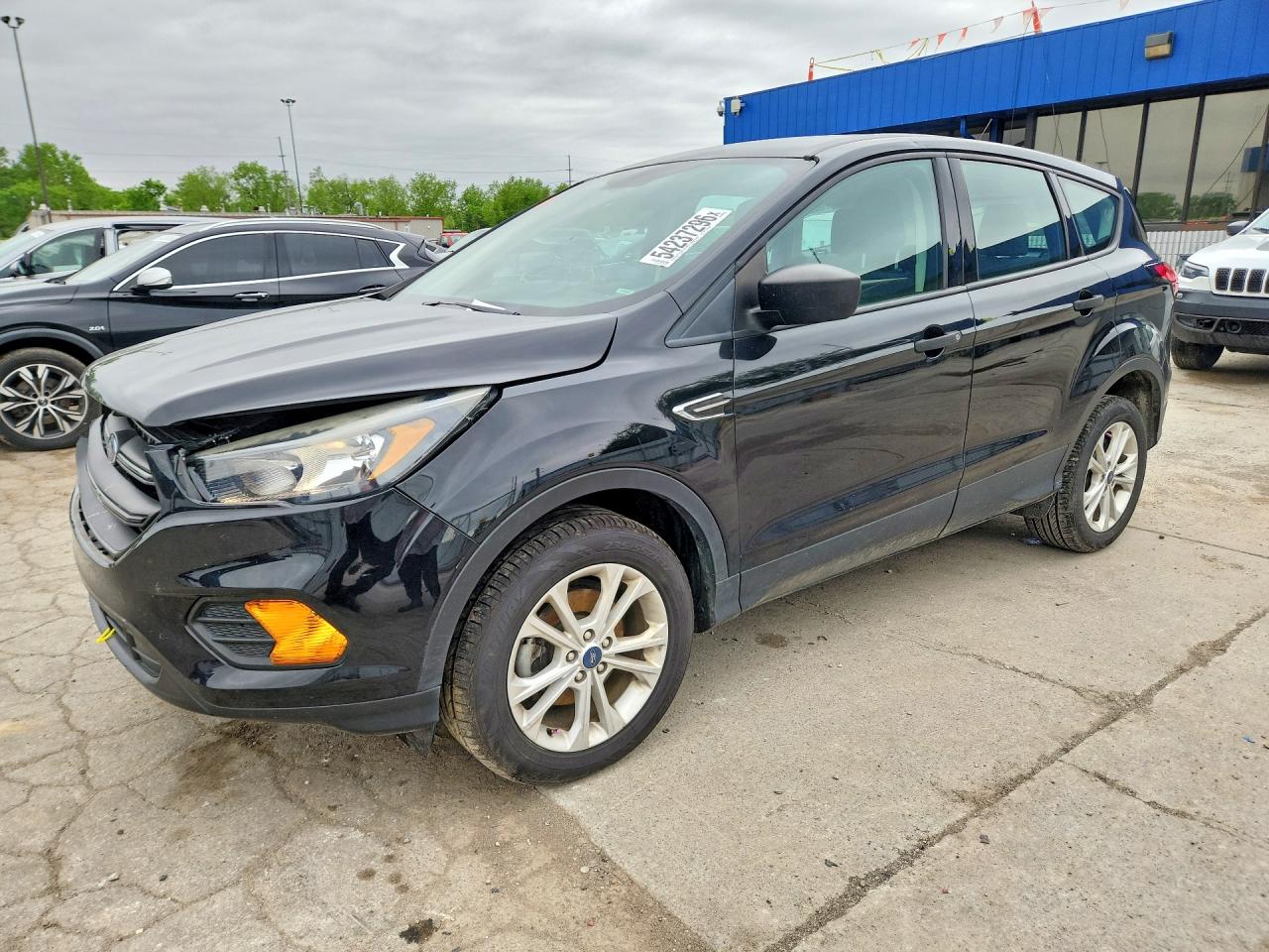Salvage Ford Escape Image