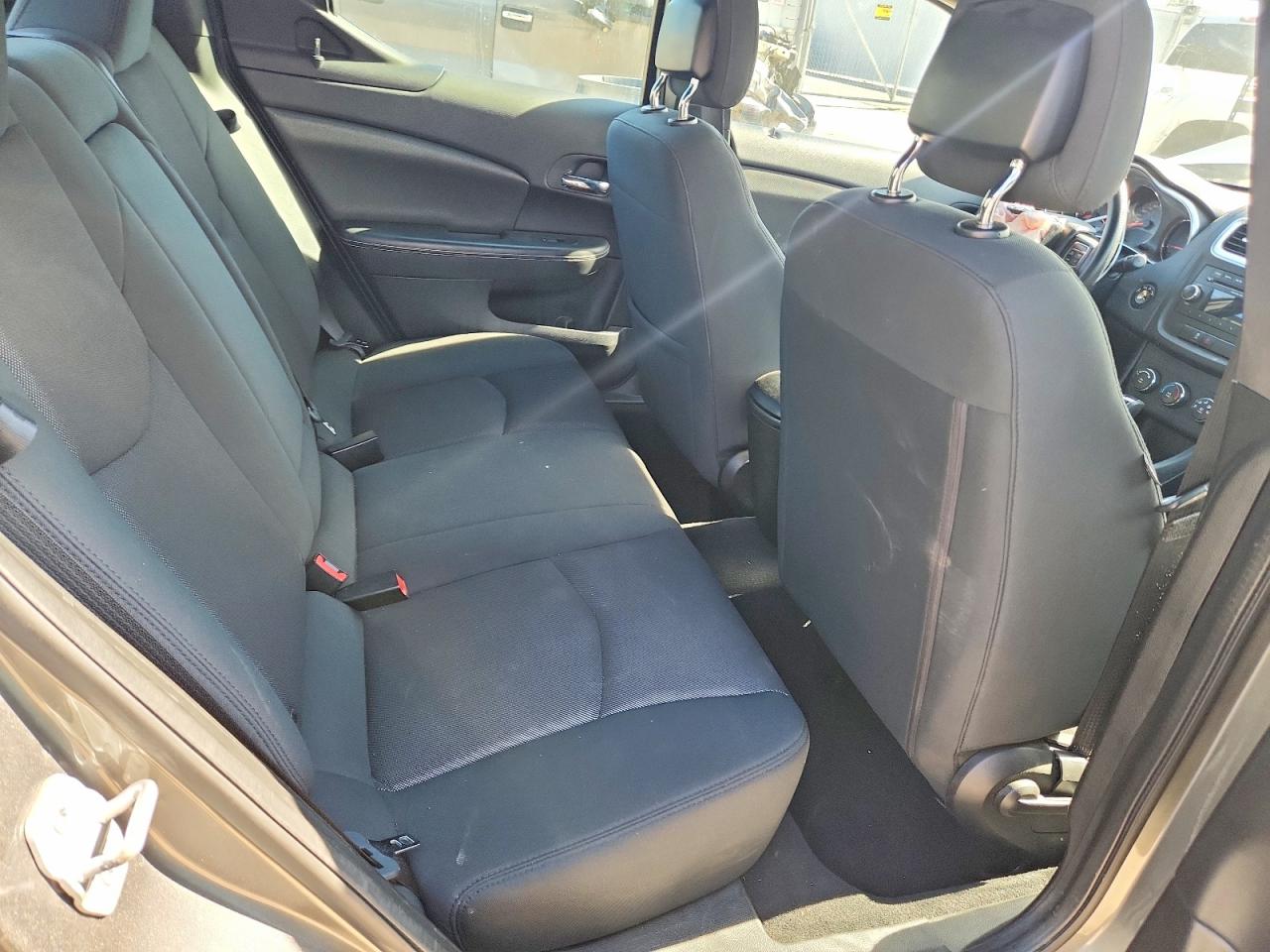 Dodge Avenger Se