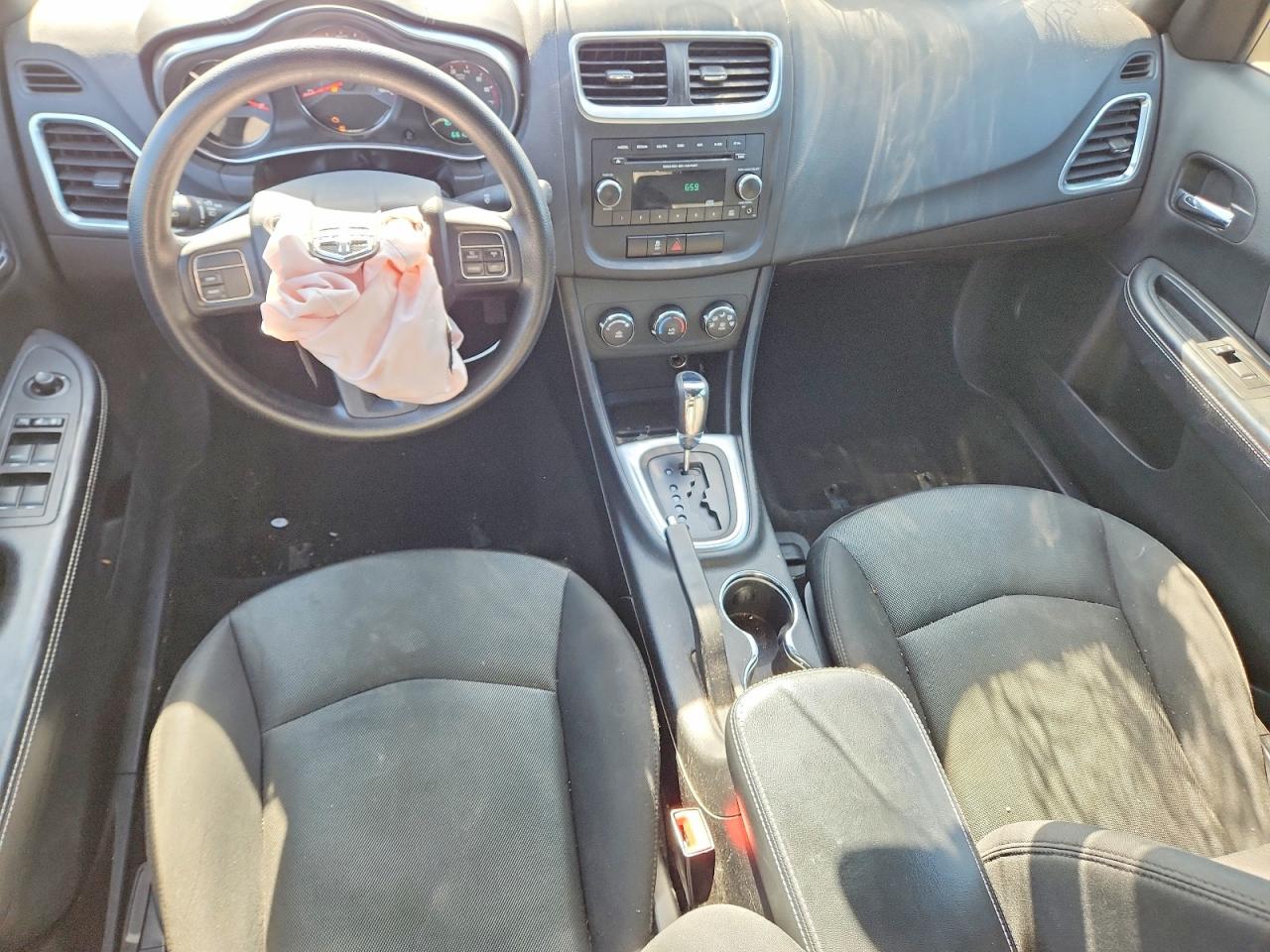 Dodge Avenger Se