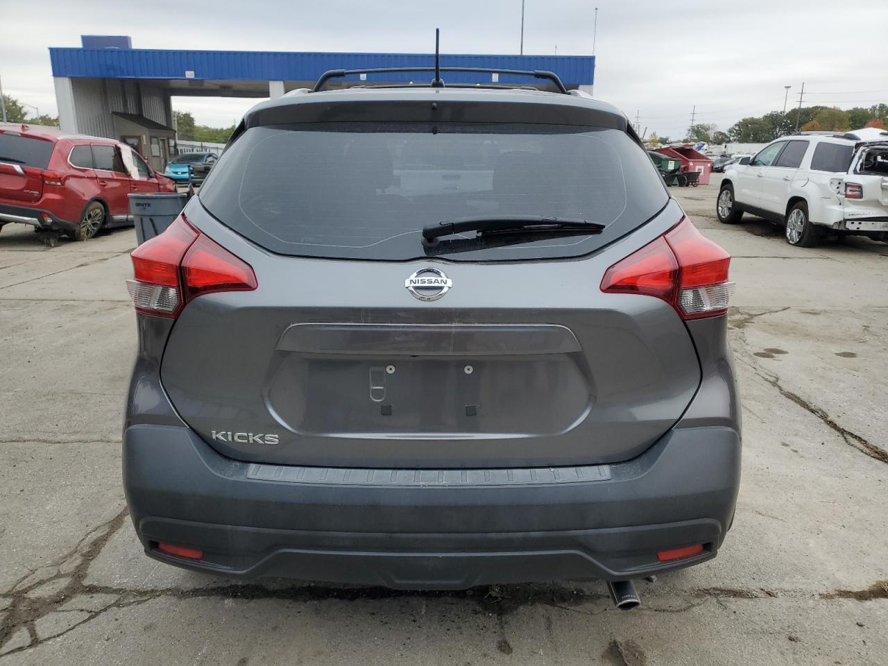 Nissan Kicks S