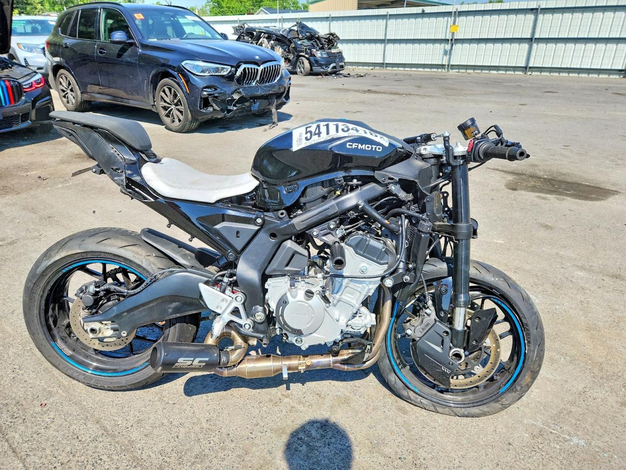 Salvage Cf Moto 675ss Image