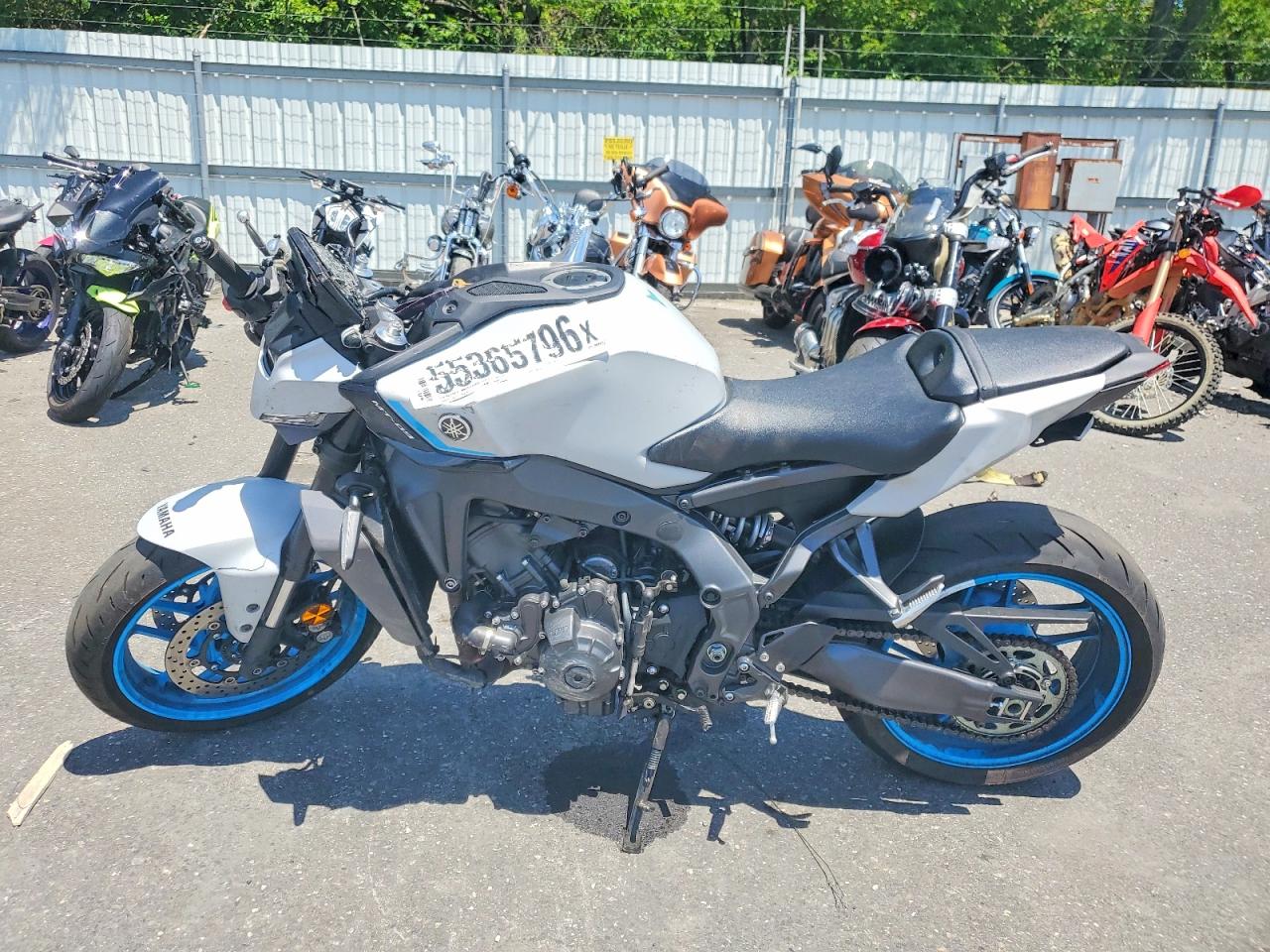 Yamaha Mt09