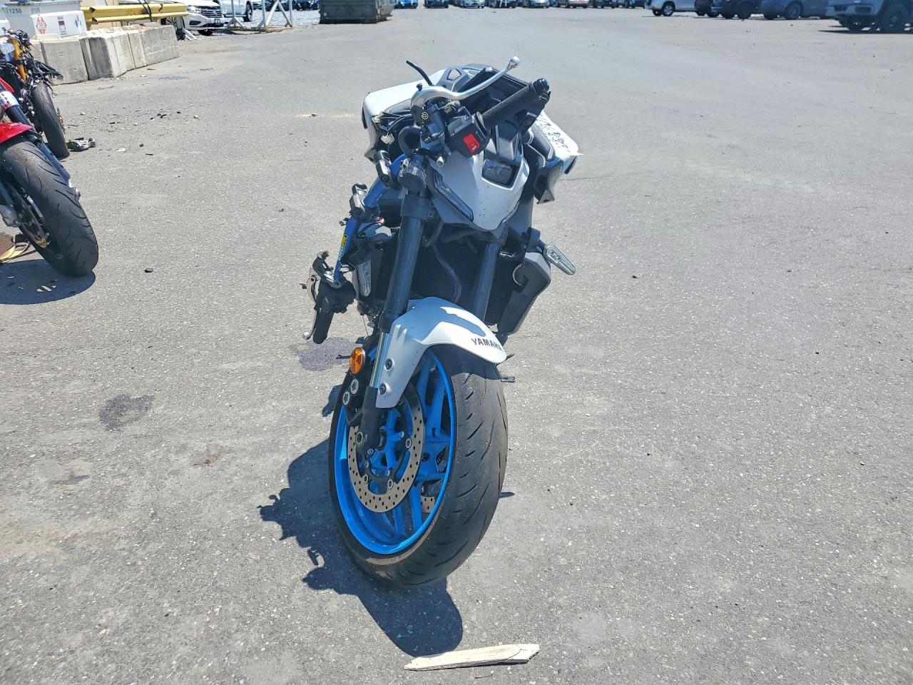 Yamaha Mt09