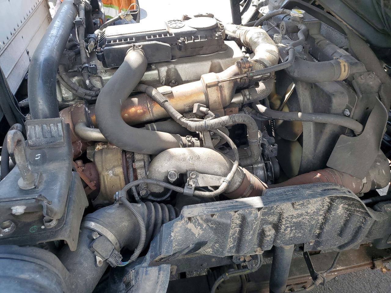 Hino 195