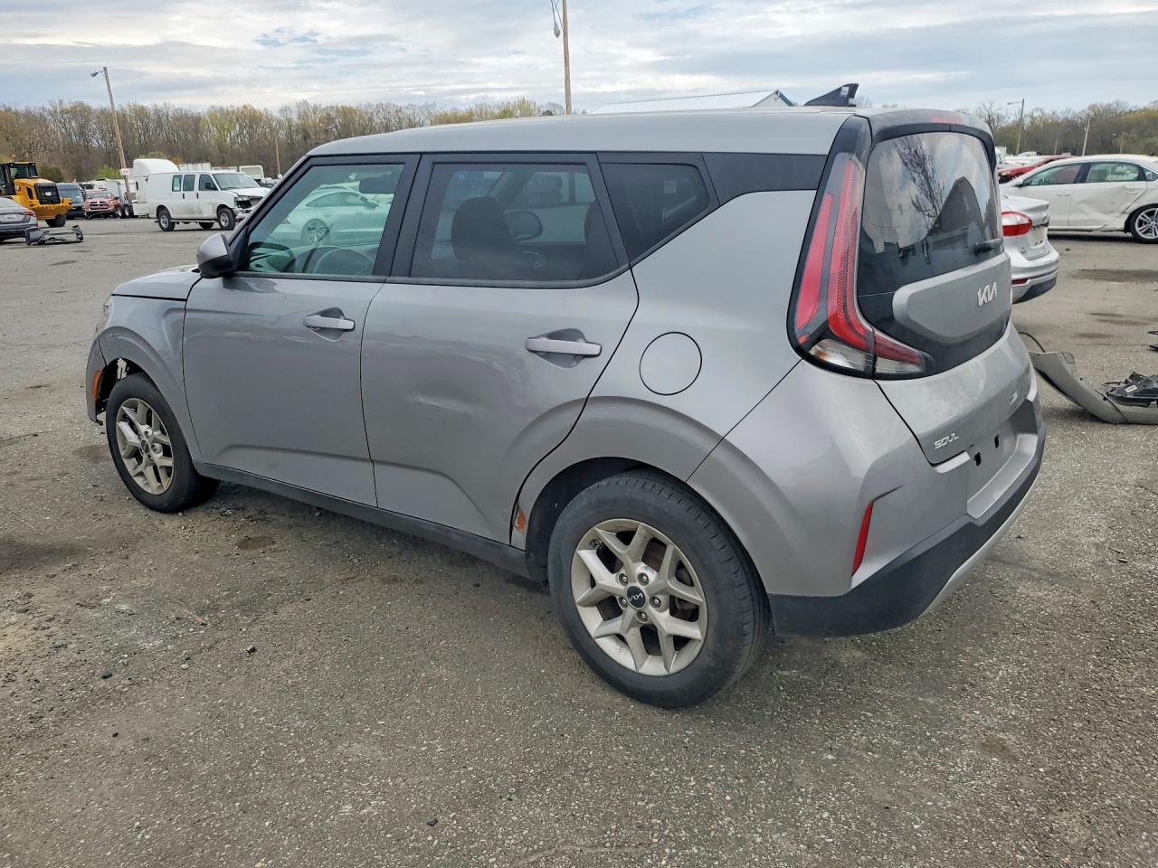 Kia Soul Lx