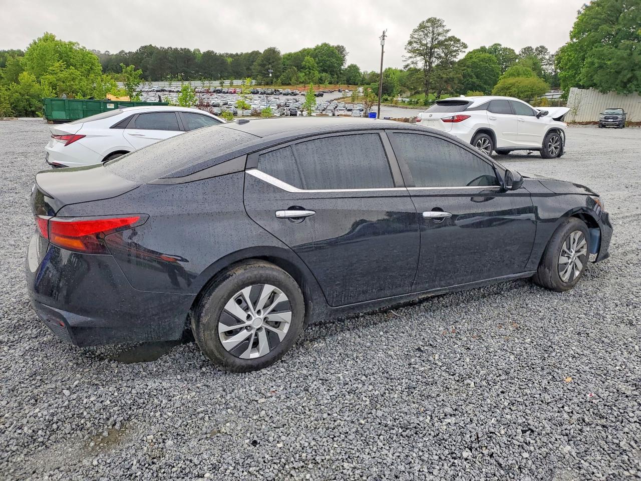 Nissan Altima S