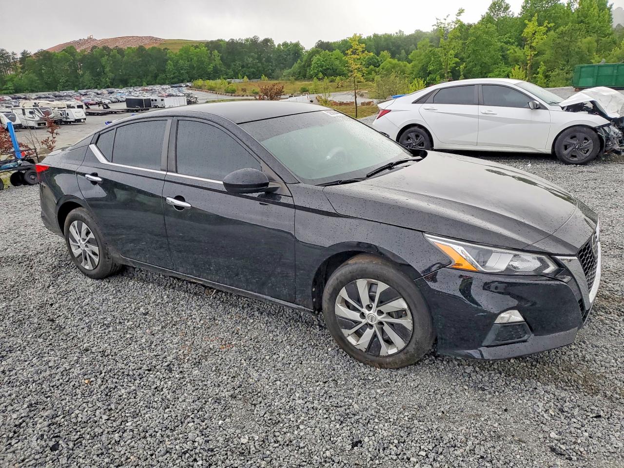 Nissan Altima S