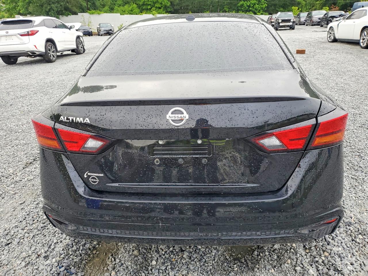Nissan Altima S