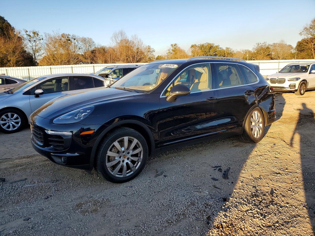 Salvage Pors Cayenne Image
