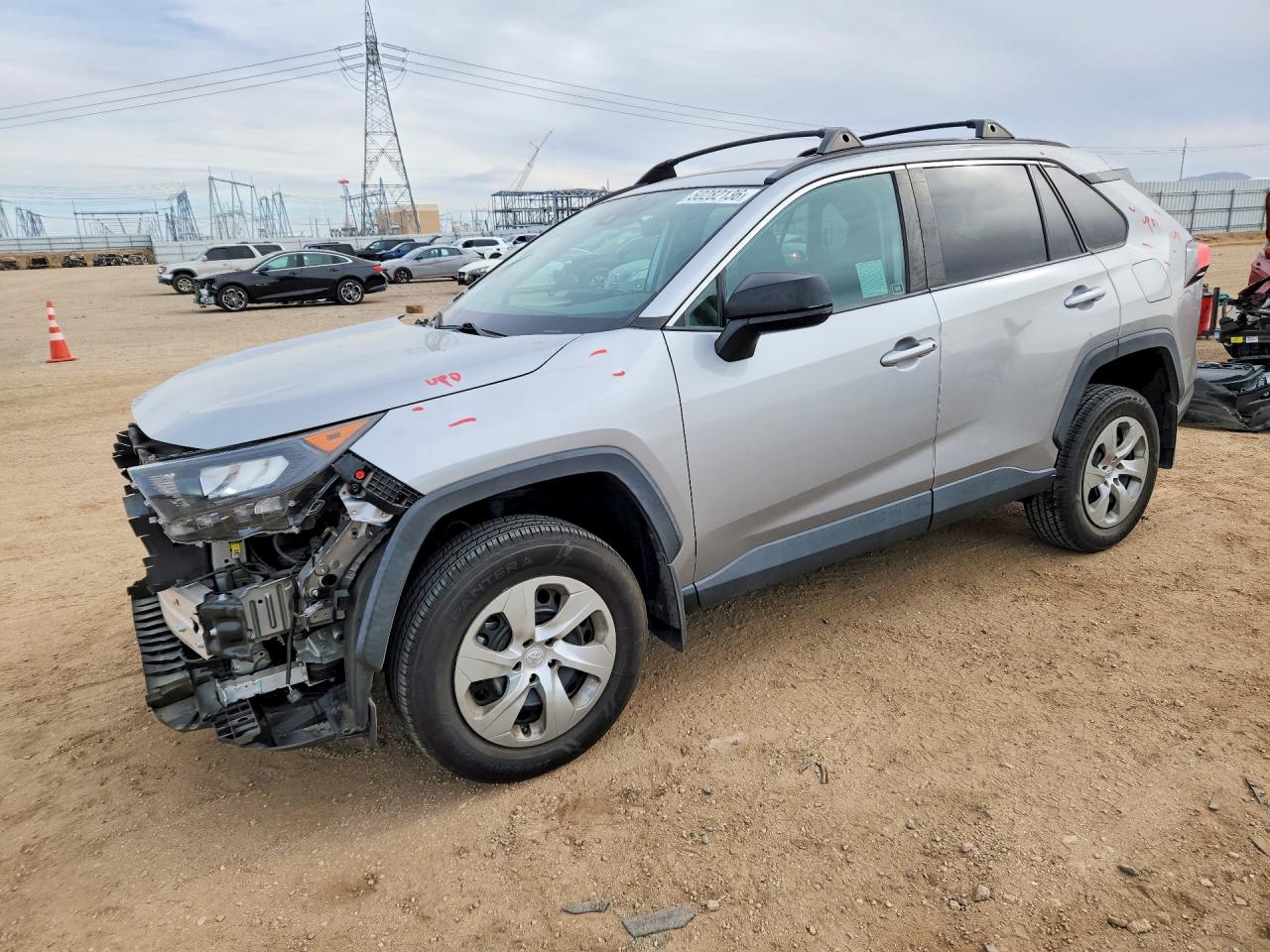 Salvage Toyota RAV4 Image