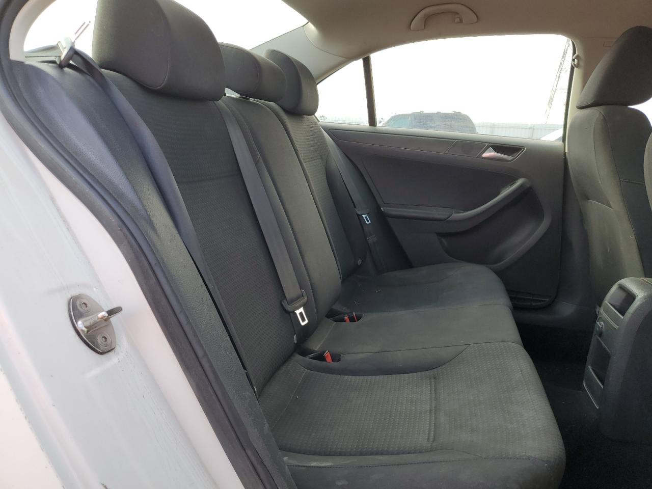Volkswagen Jetta S