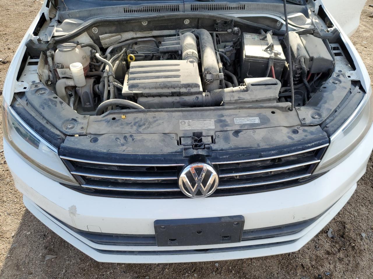 Volkswagen Jetta S