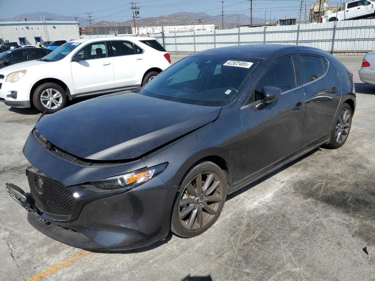 Salvage Mazda 3 Image