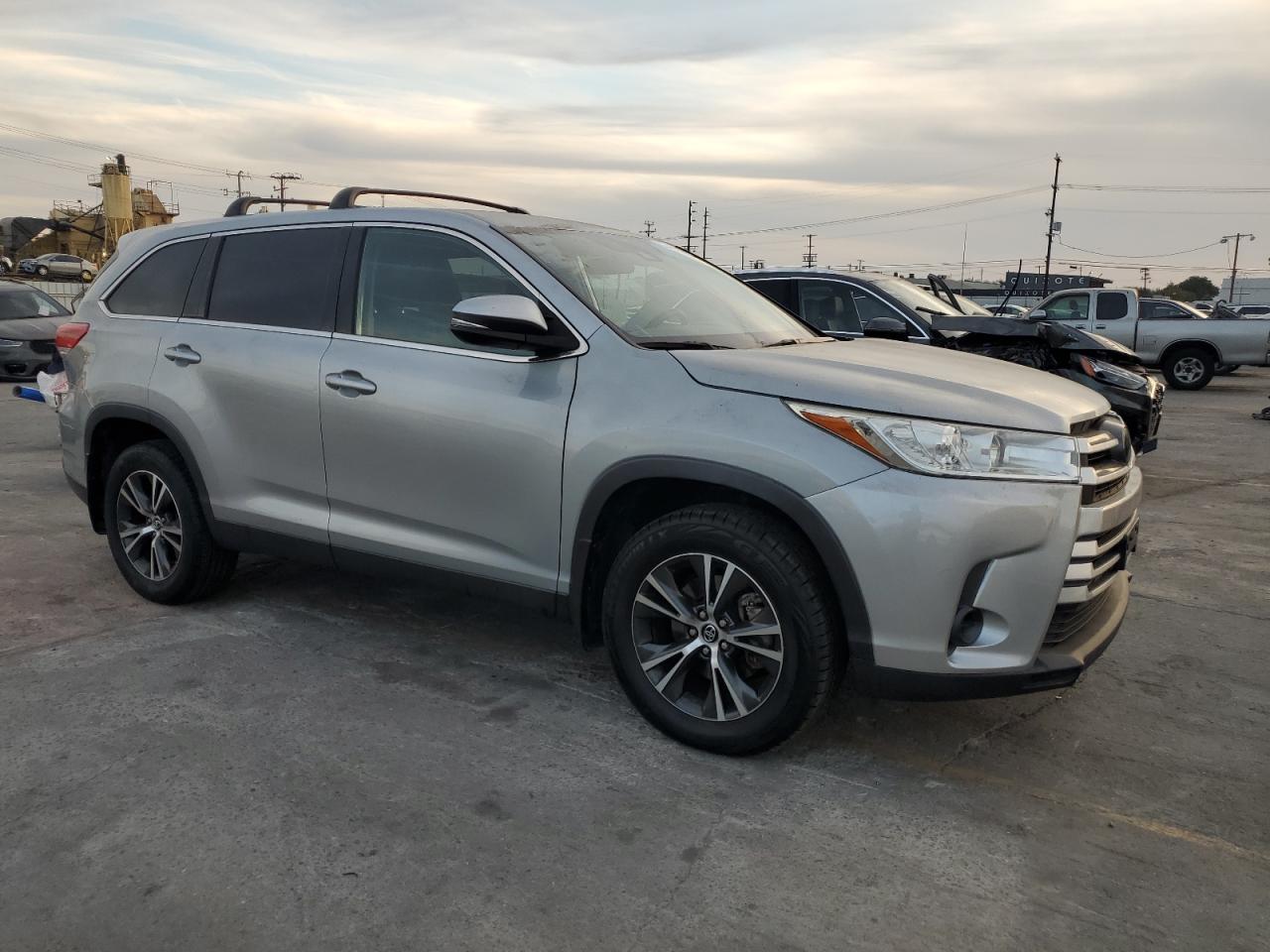 Toyota Highlander Le