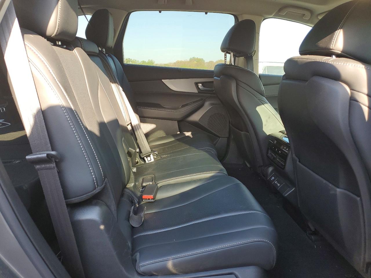 Acura MDX Technology