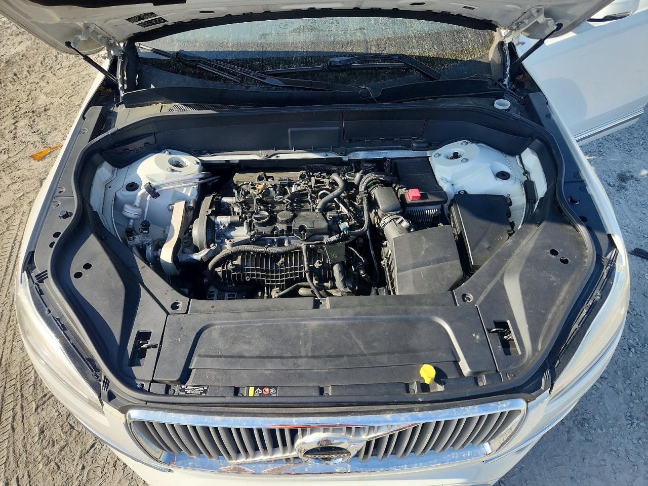 Volvo XC90 T6