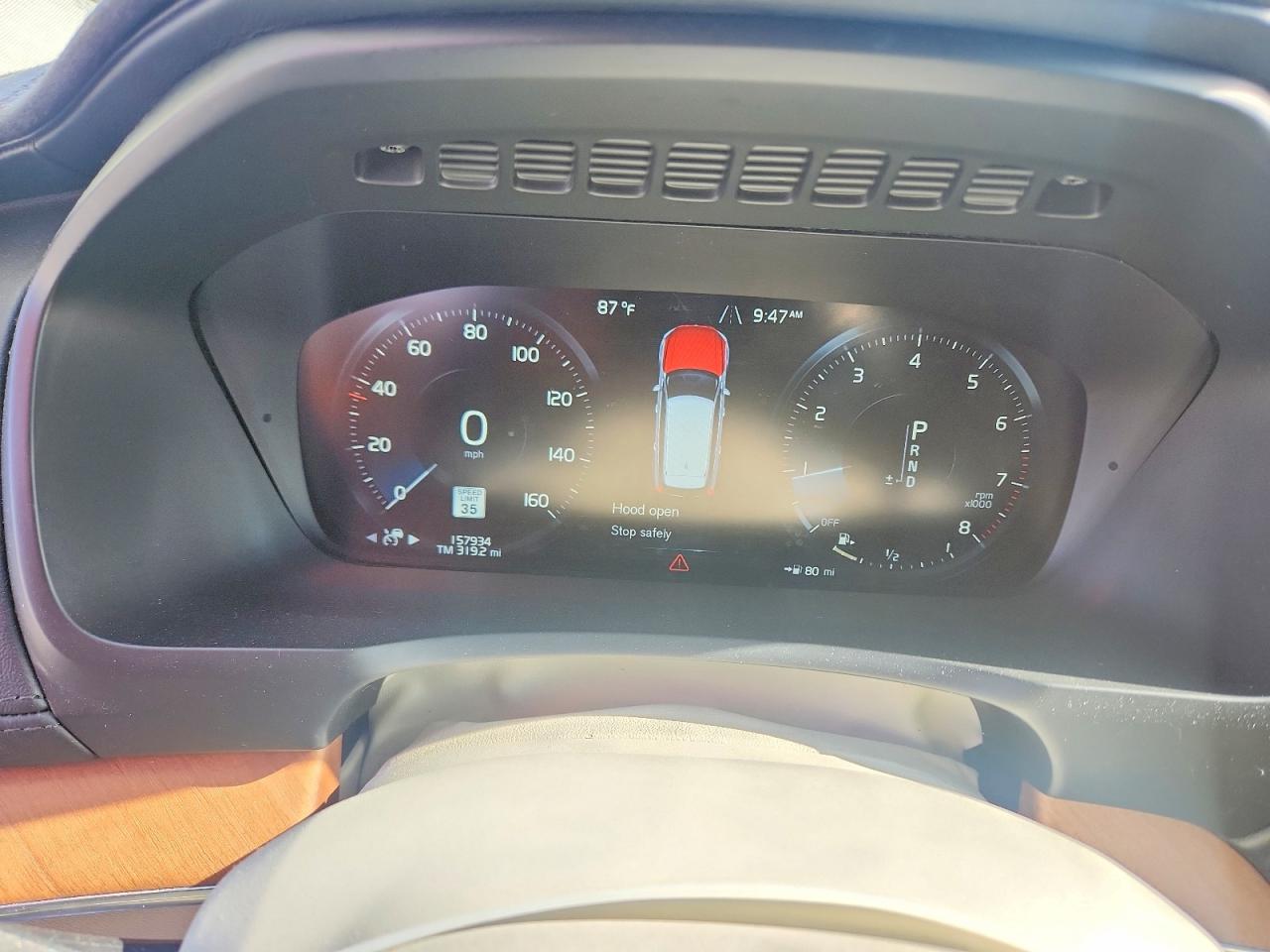 Volvo XC90 T6