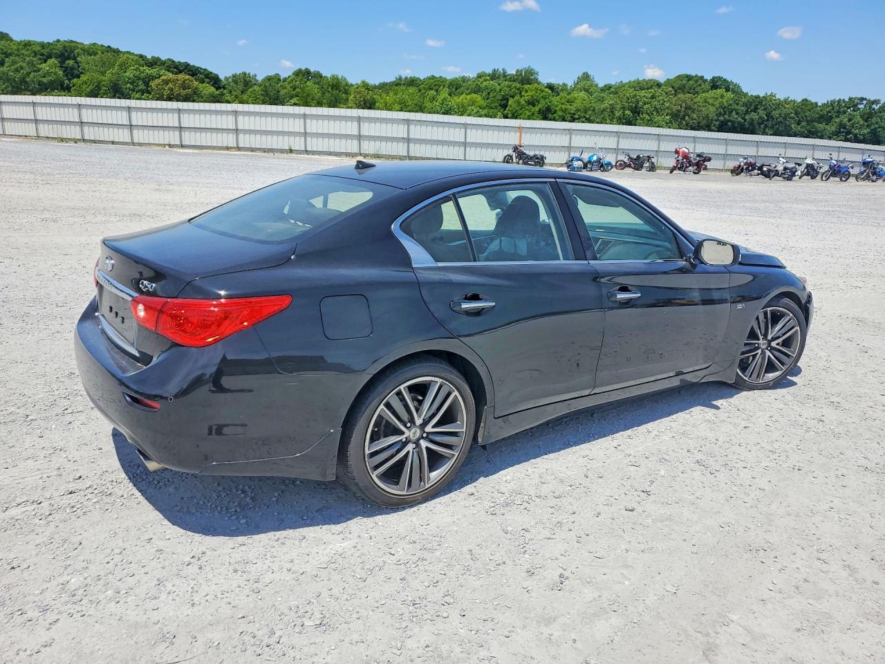 INFINITI Q50 3.0t S 3.0t Signature Edition